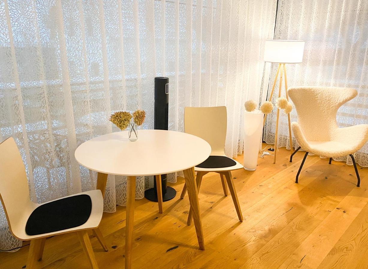 Appartement Traumblick Weinboehla Luaran gambar